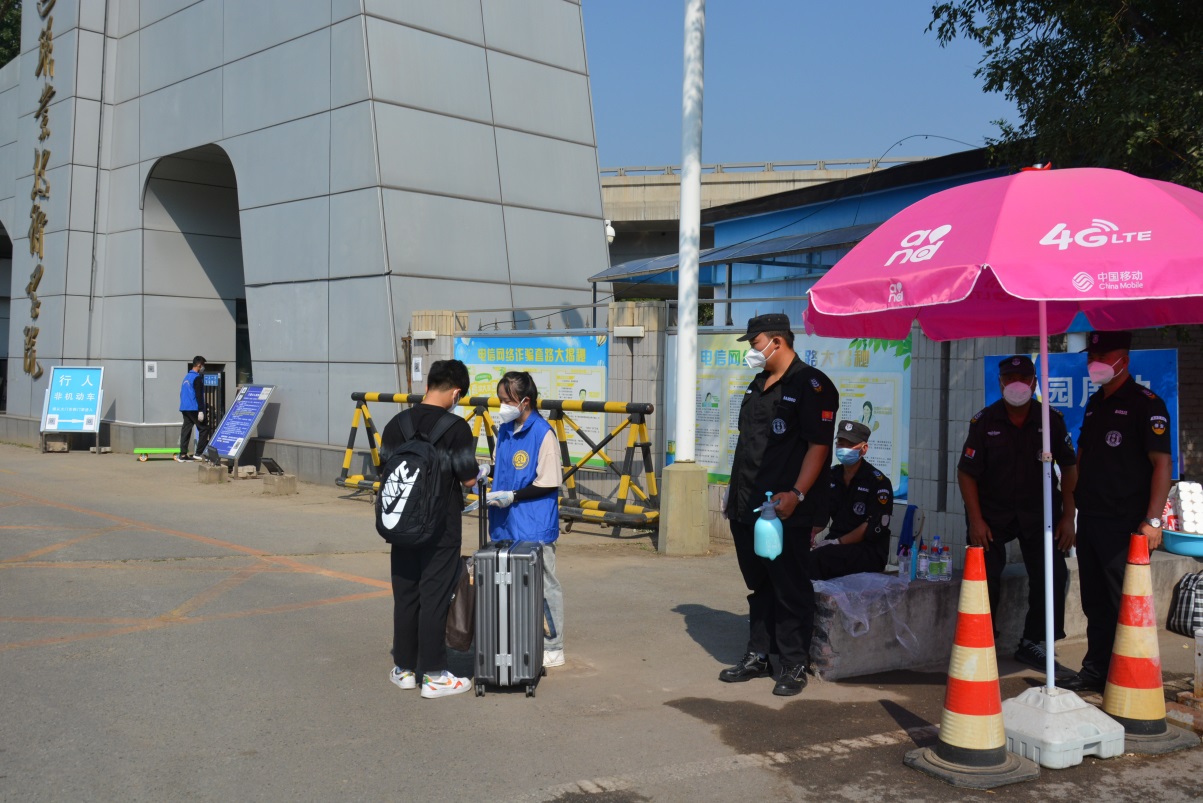 说明: I:\新闻稿、微信公众号\上传资料\2022年7-12月\2022.9.27路桥系迎新新闻稿\迎新新闻稿所用照片\9.JPG